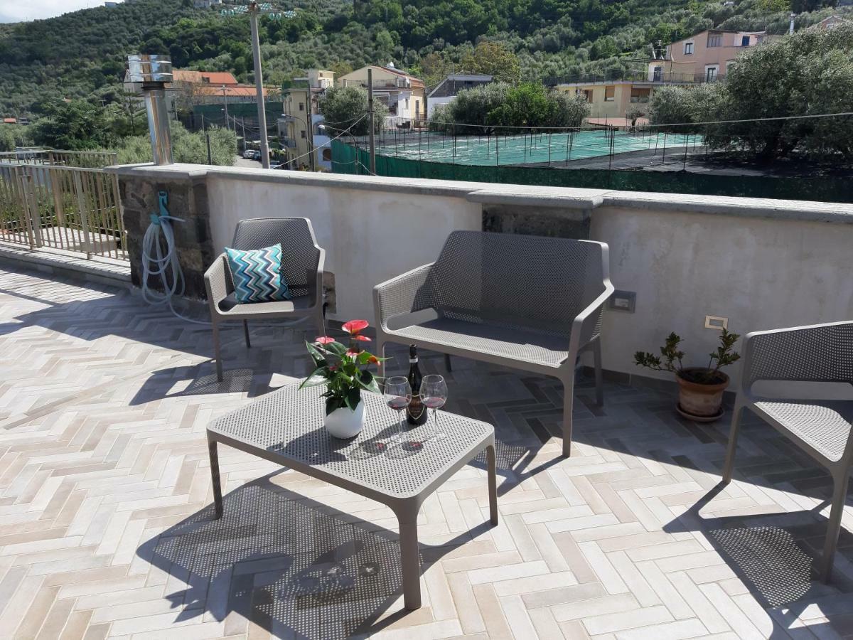 La Lobra Dependance Villa Маса Лубрензе Екстериор снимка